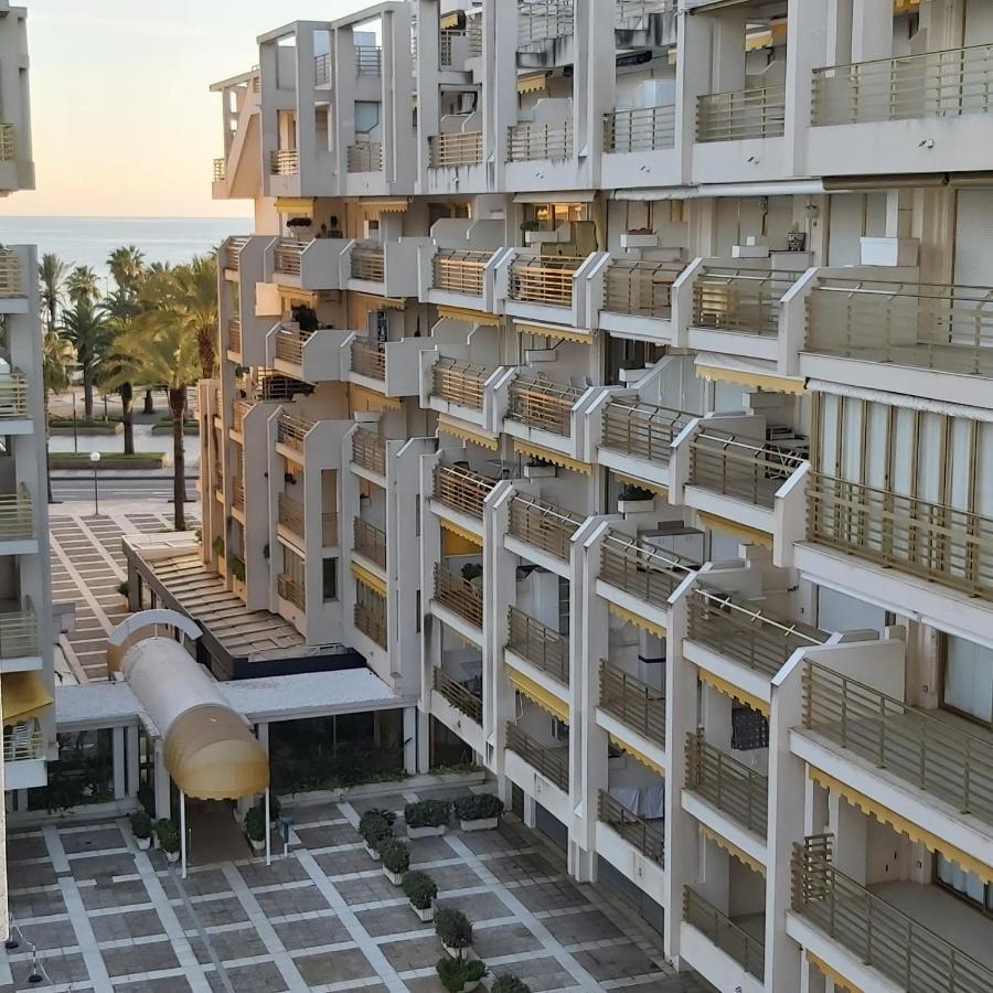 Apartamento En El Centro De Salou Eksteriør bilde